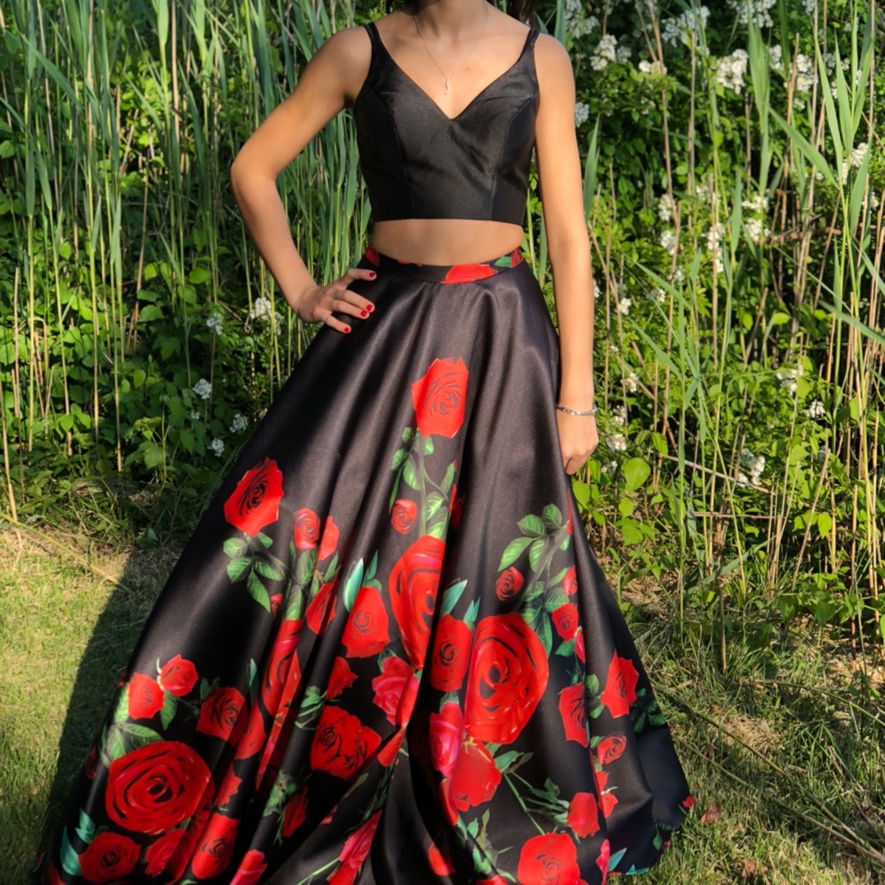 Floral Prom Dress: Black with Roses